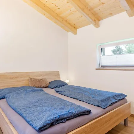 Daire High-quality Holiday With 2 Bedrooms In Muhlbach Near The Ski Lift Picheln